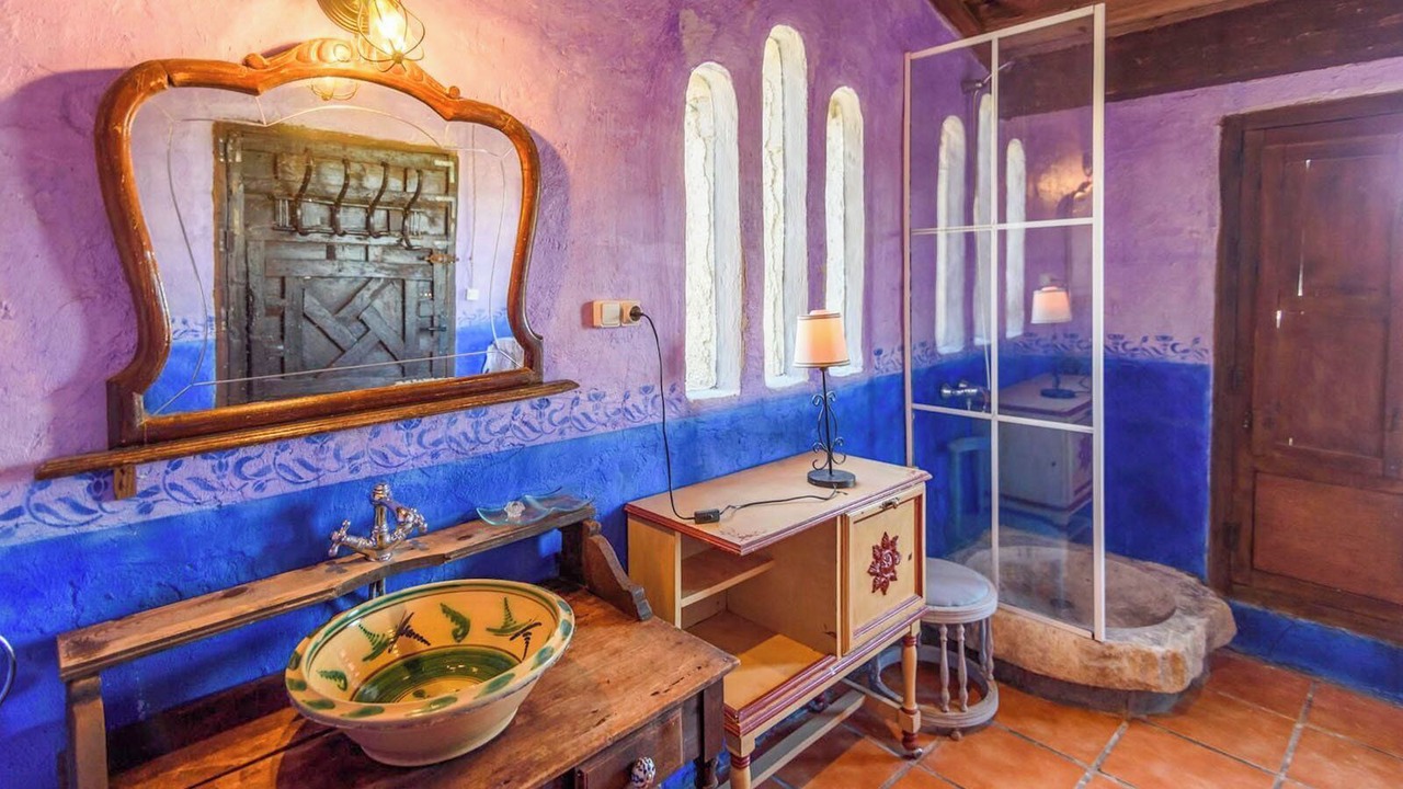 Photo of Bathroom in Algarinejo