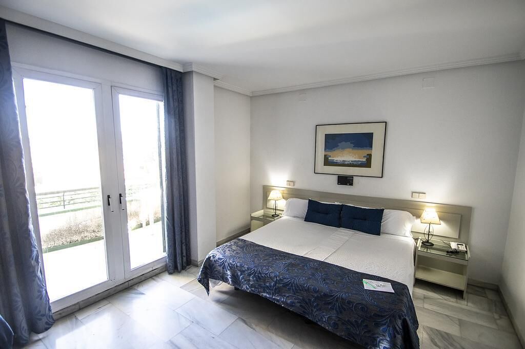 Photo of Bedroom in Mairena del Aljarafe