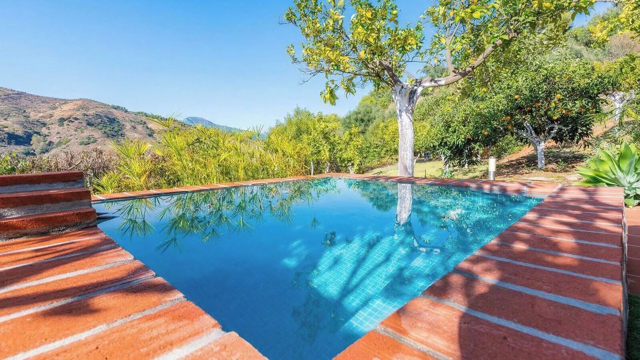 Photo of Outdoor in Guaro