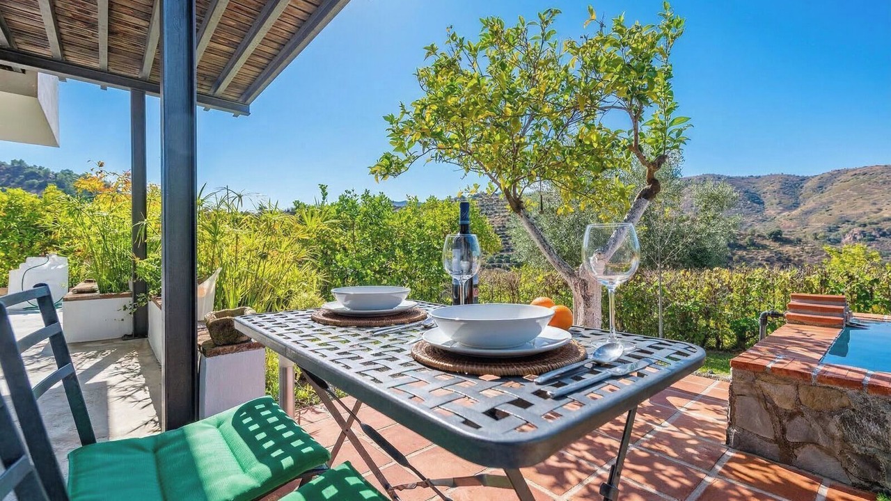 Photo of Outdoor in Guaro