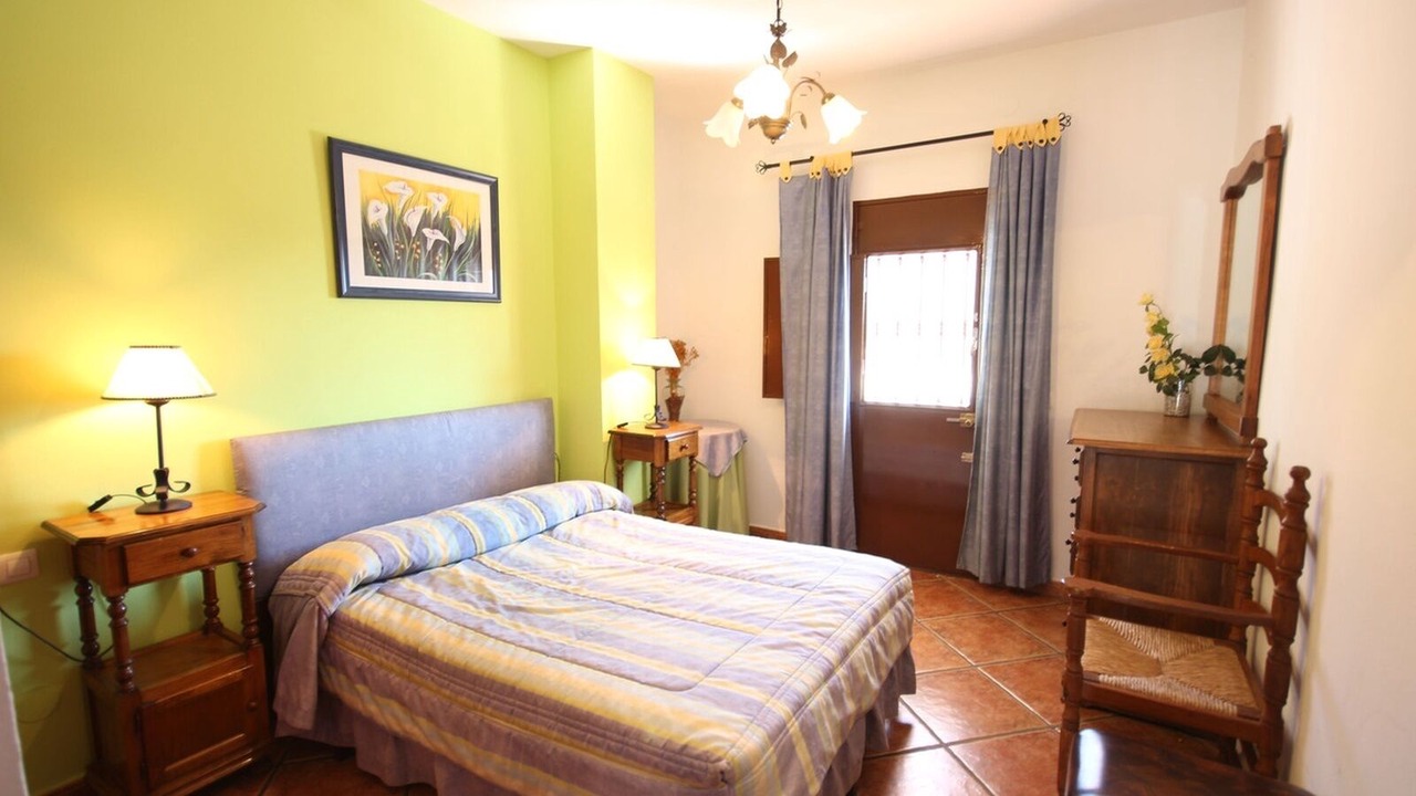 Photo of Bedroom in Sayalonga