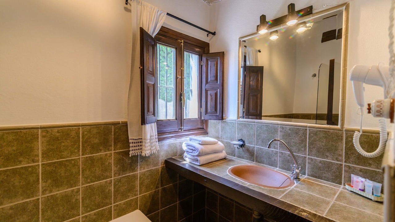 Photo of Bathroom in La Joya