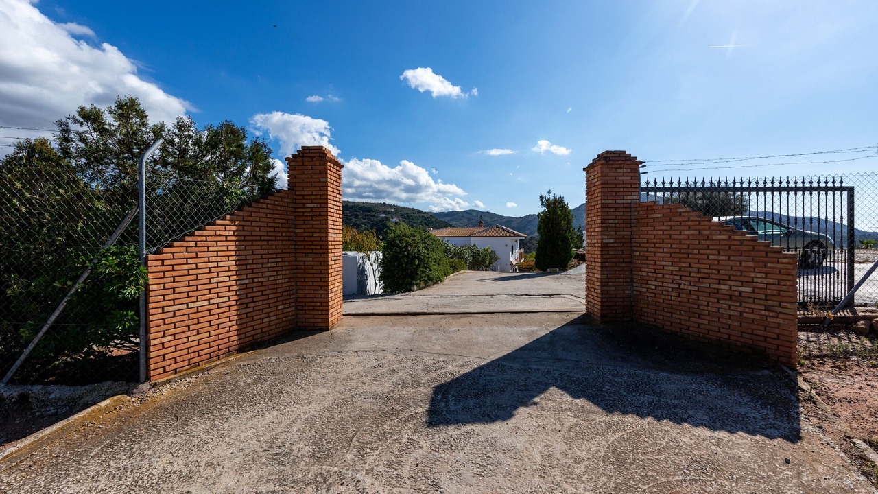 Photo of Outdoor in Almogia