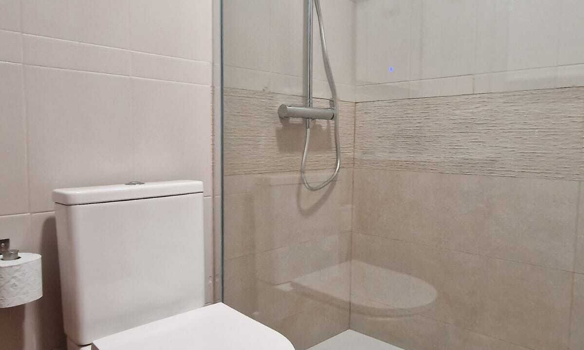 Photo of Bathroom in Benamahoma