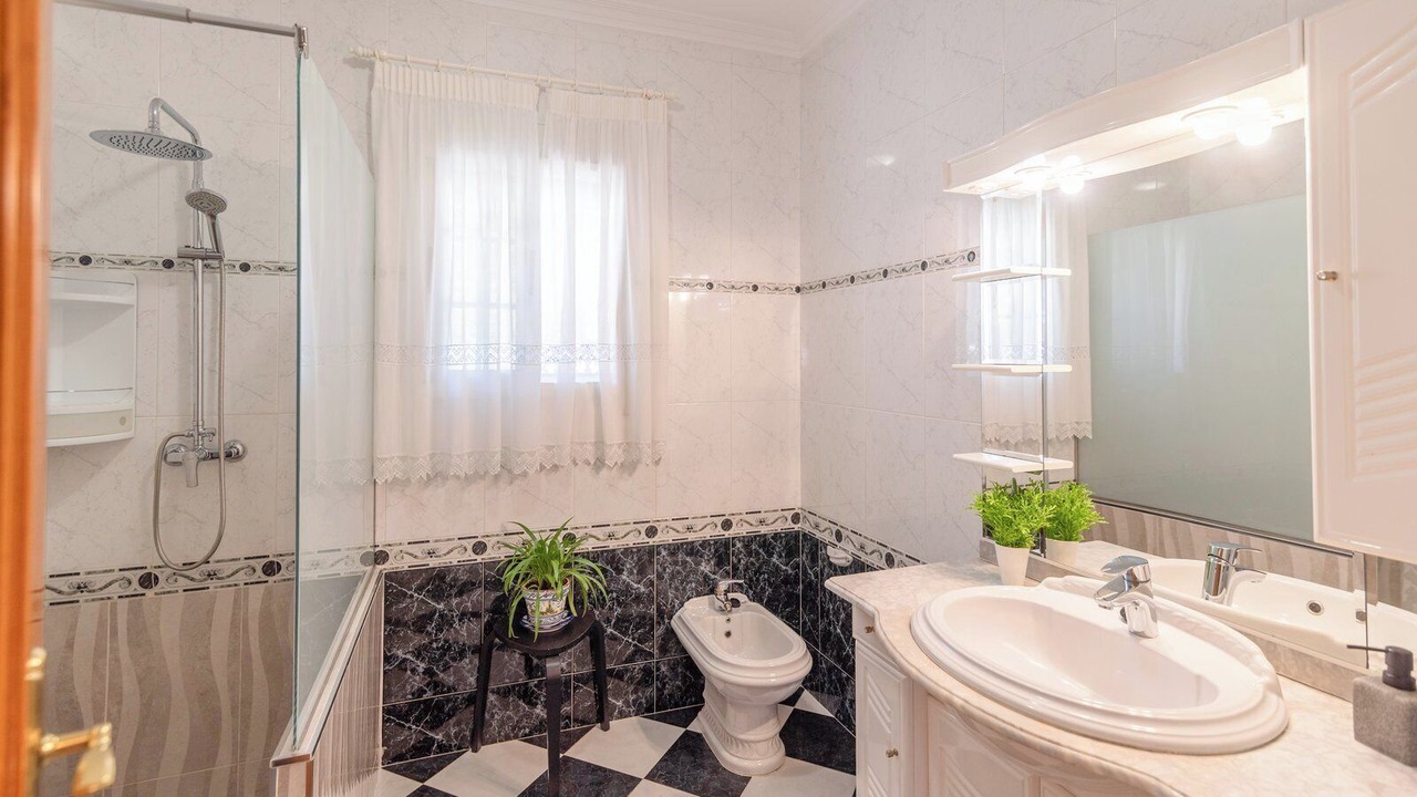 Photo of Bathroom in Antequera