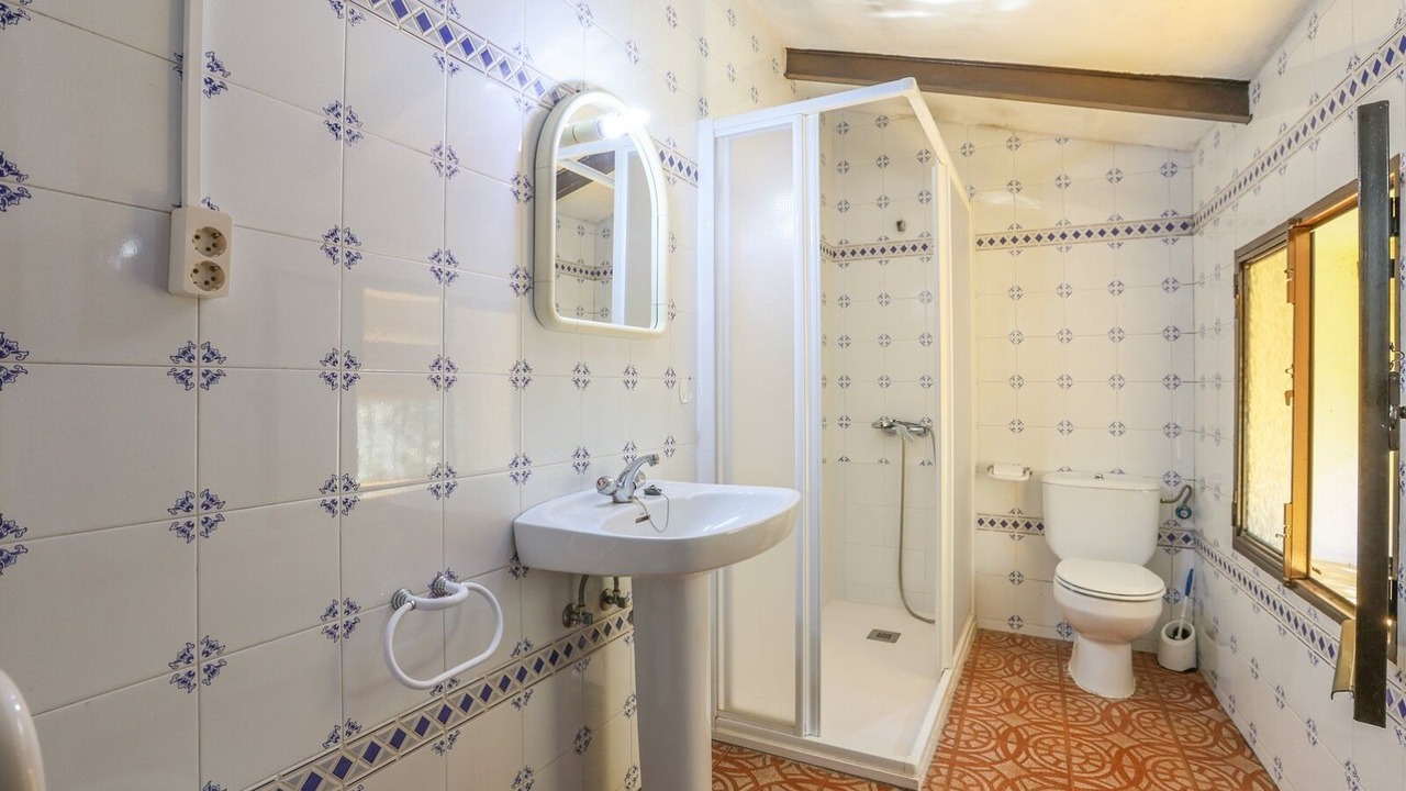 Photo of Bathroom in Canaleja