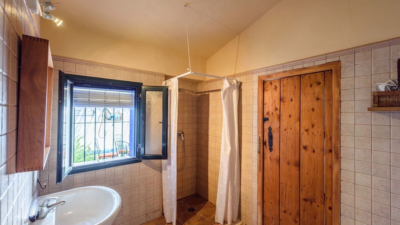 Photo of Bathroom in Pruna