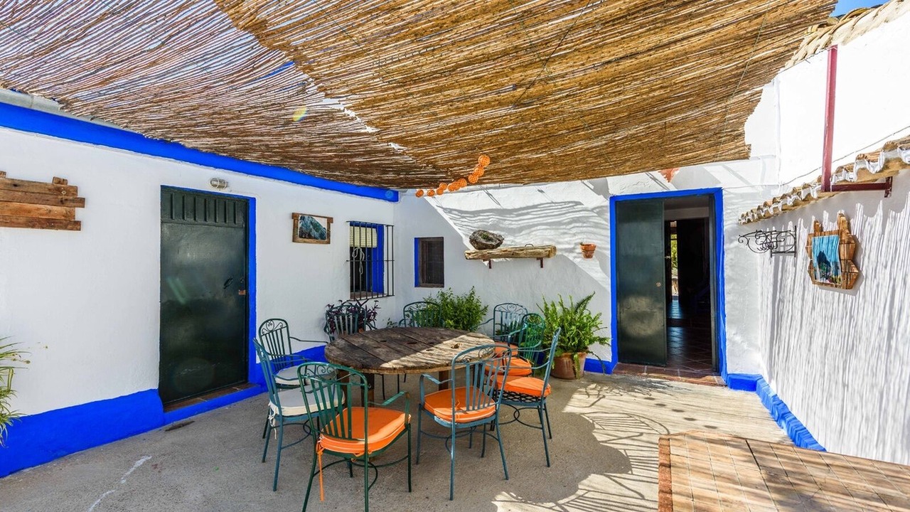 Photo of Outdoor in Pruna