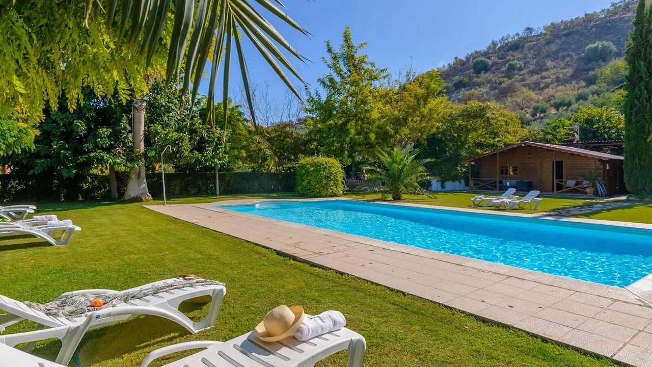 Photo of Outdoor in Cuevas Bajas
