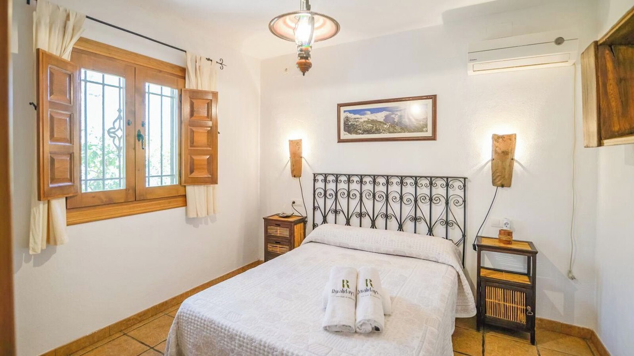 Photo of Bedroom in Orgiva