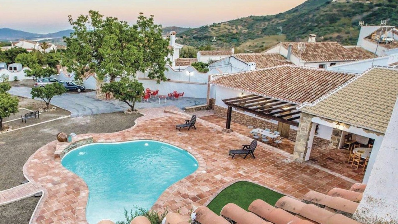 Photo of Outdoor in Mondron