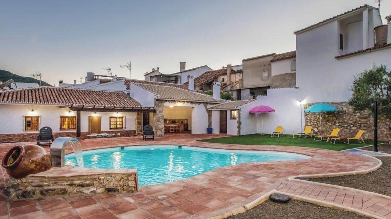 Photo of Outdoor in Mondron