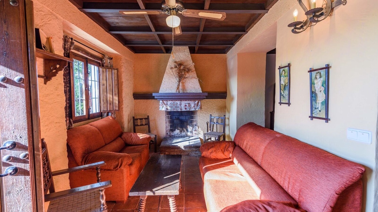 Photo of Livingroom in Algarinejo
