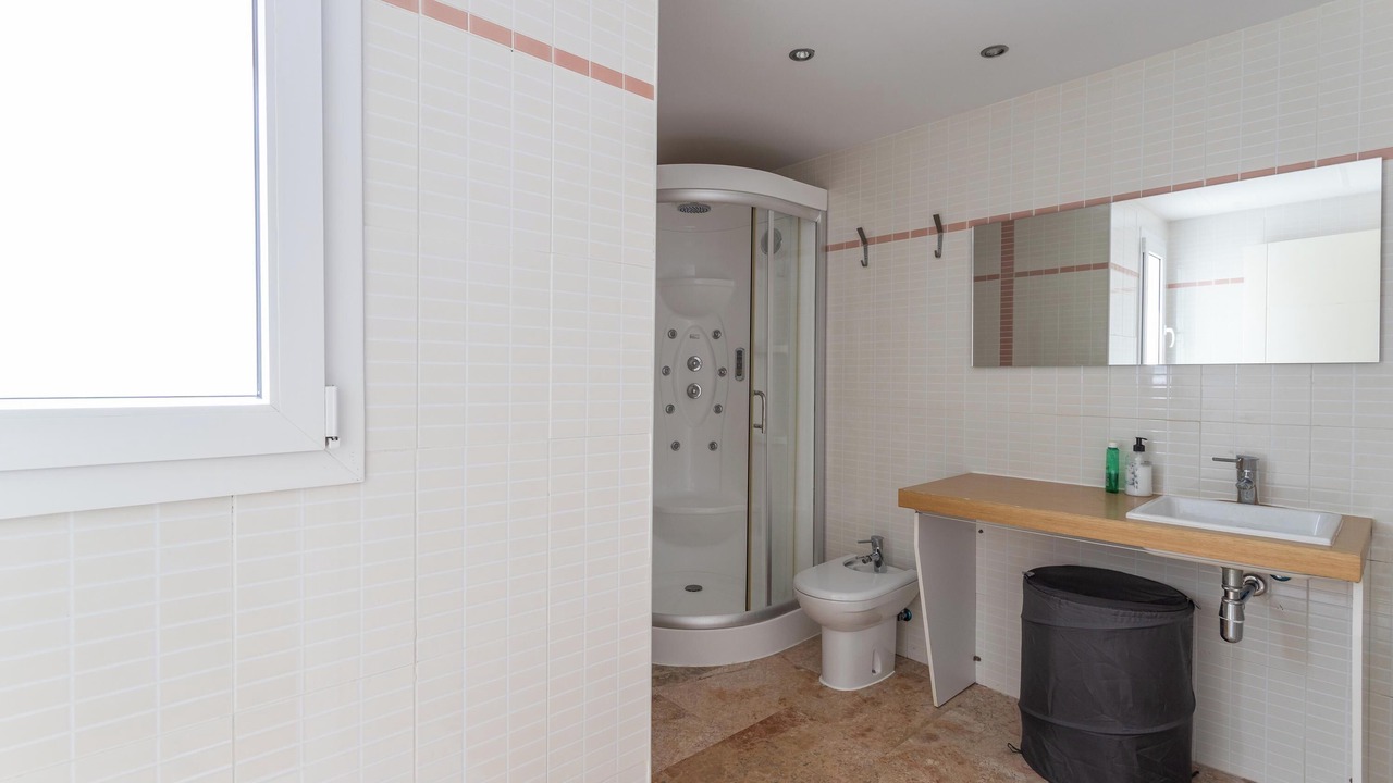 Photo of Bathroom in Alcaucin