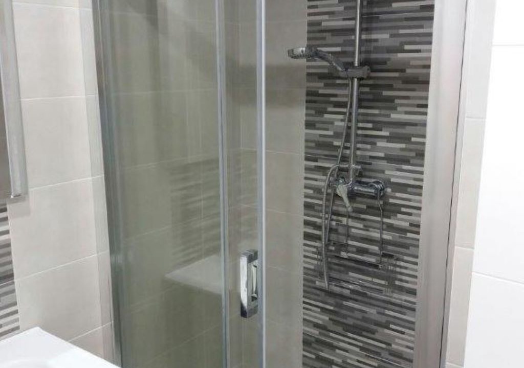 Photo of Bathroom in Nerja City Centre