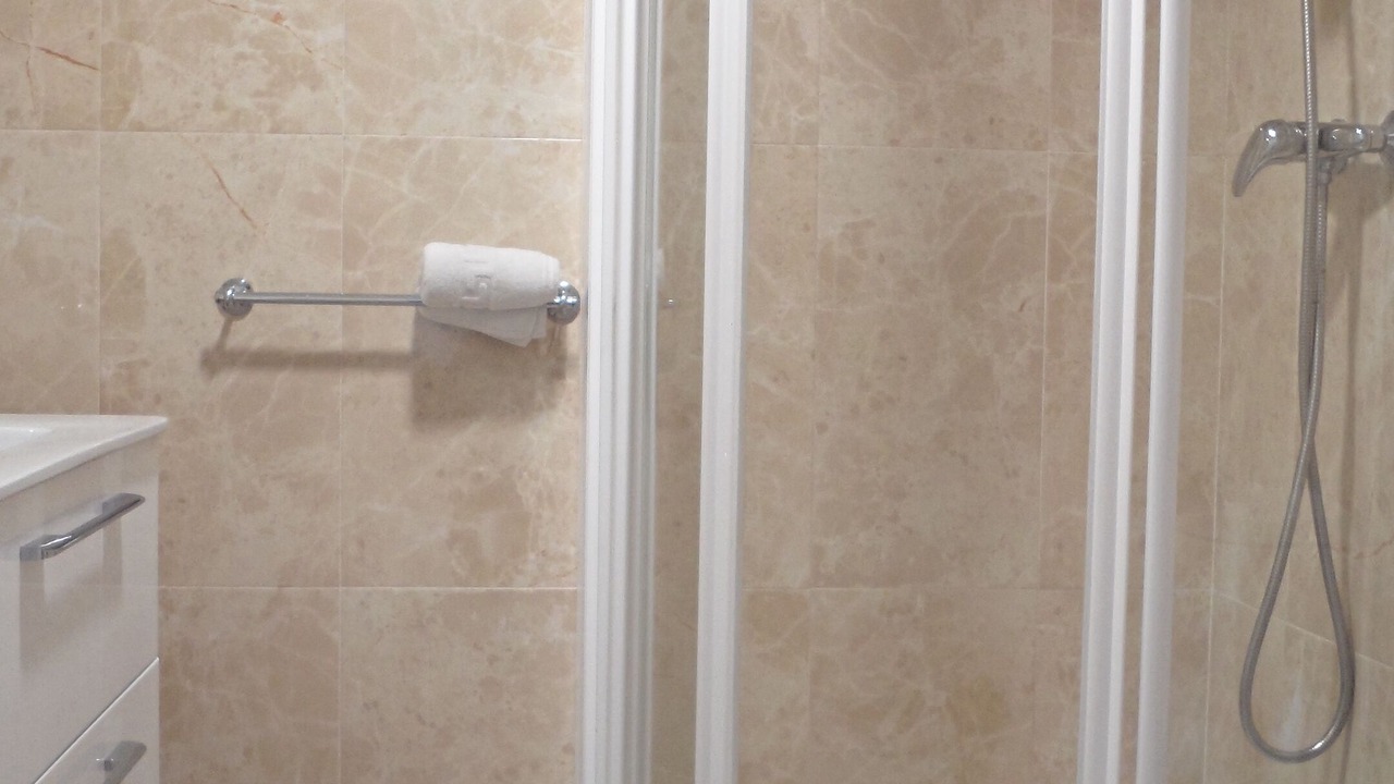 Photo of Bathroom in Nerja City Centre