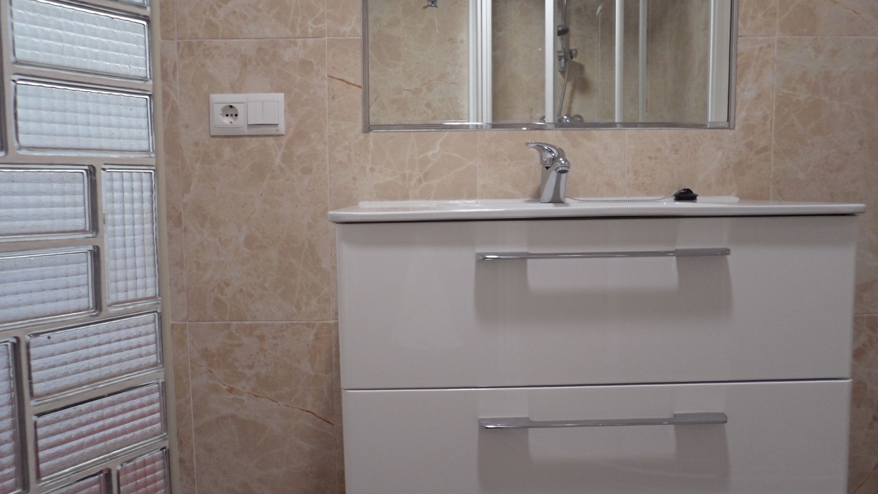 Photo of Bathroom in Nerja City Centre