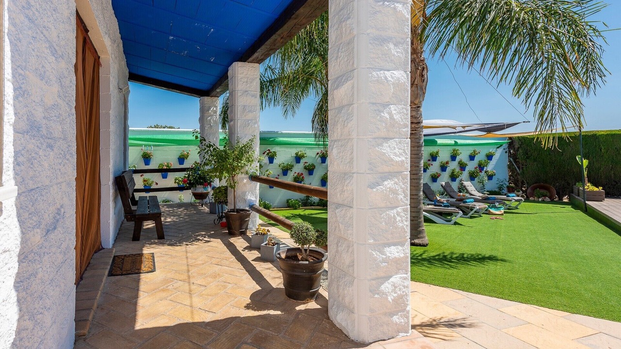 Photo of Patio Balcony in La Lantejuela