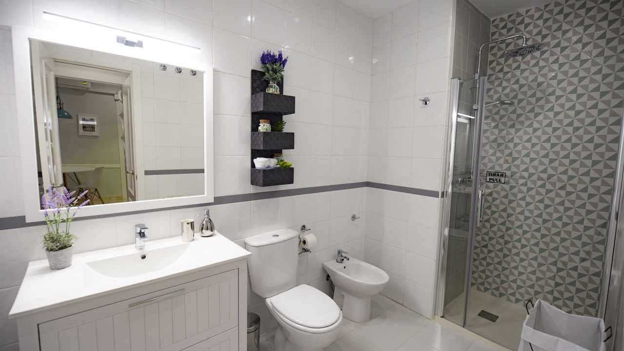 Photo of Bathroom in Figares