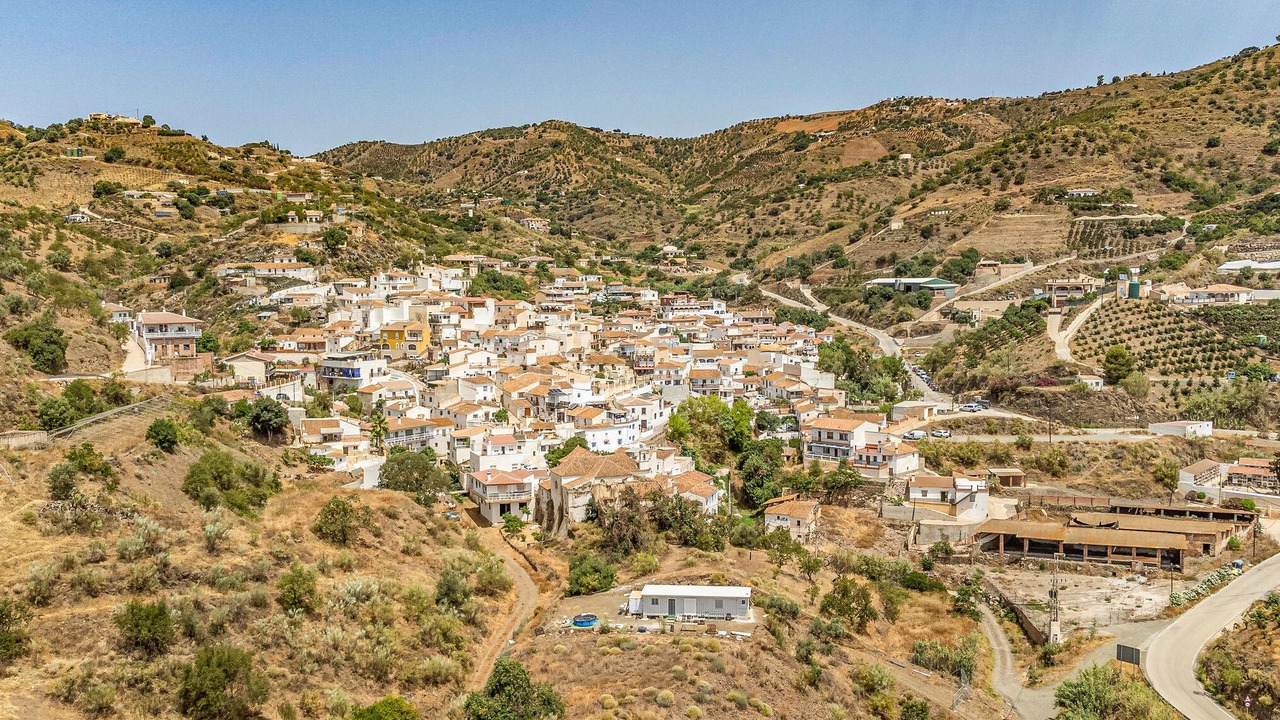 Photo of Others in Cajiz