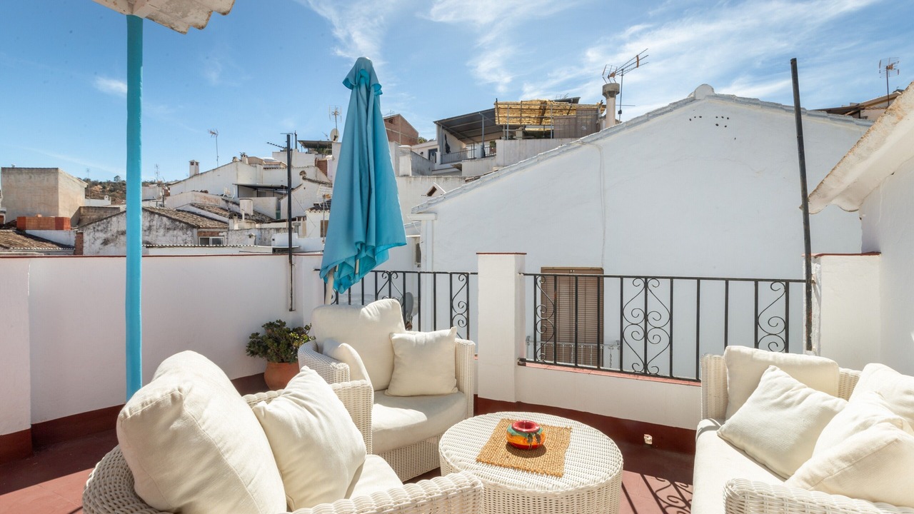 Photo of Outdoor in Guaro