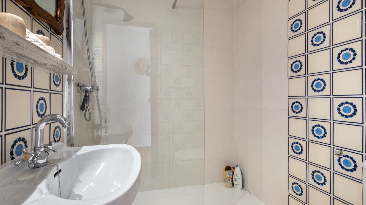 Photo of Bathroom in Guaro
