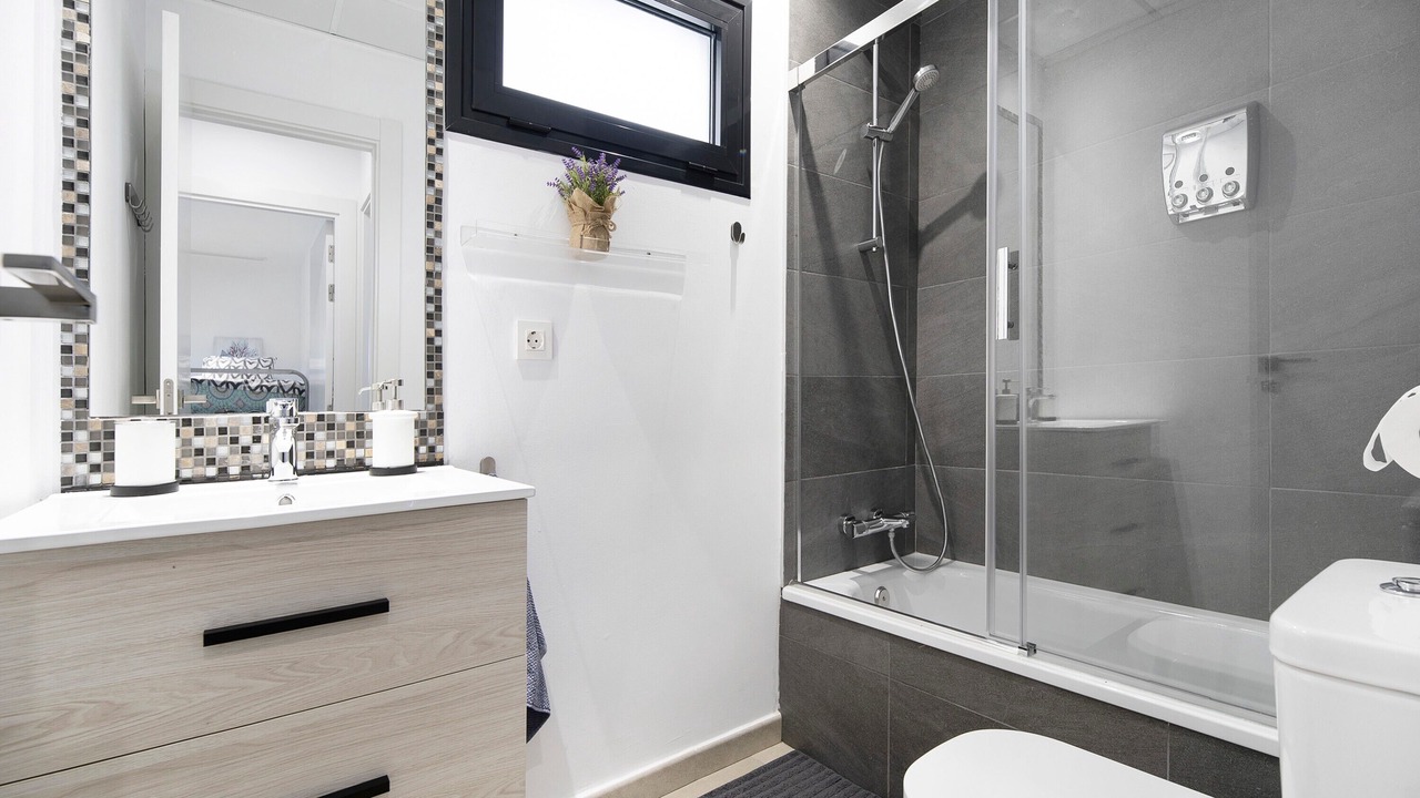 Photo of Bathroom in Rota