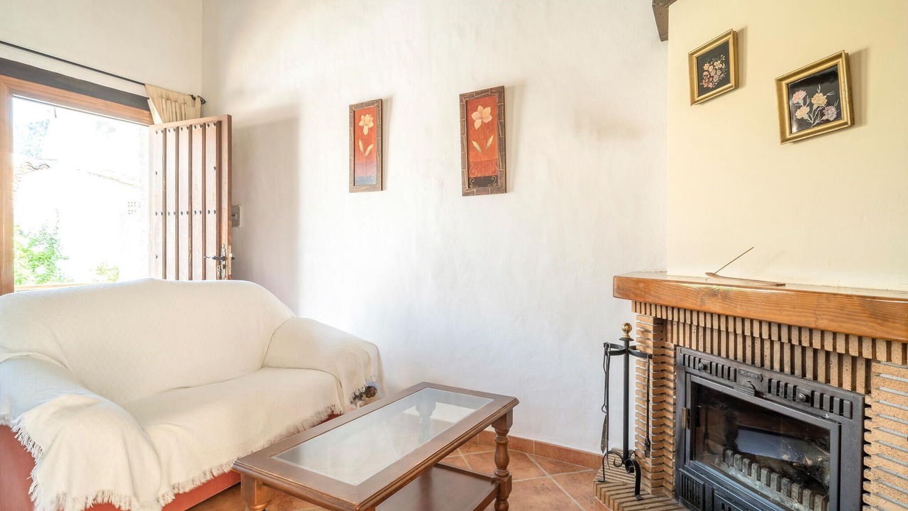 Photo of Bedroom in Alfarnatejo