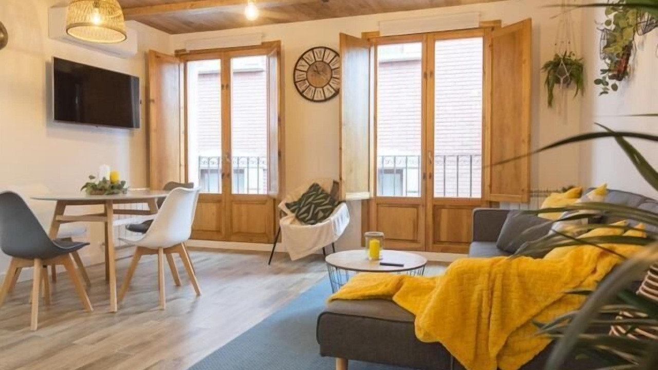 Photo of Livingroom in Toledo City Center