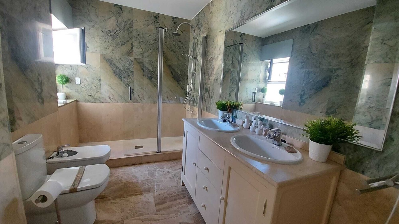 Photo of Bathroom in Centro Comercial