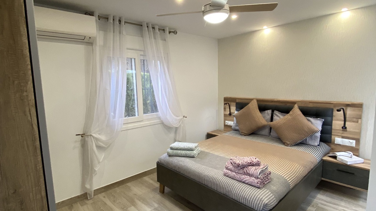 Photo of Bedroom in Sayalonga