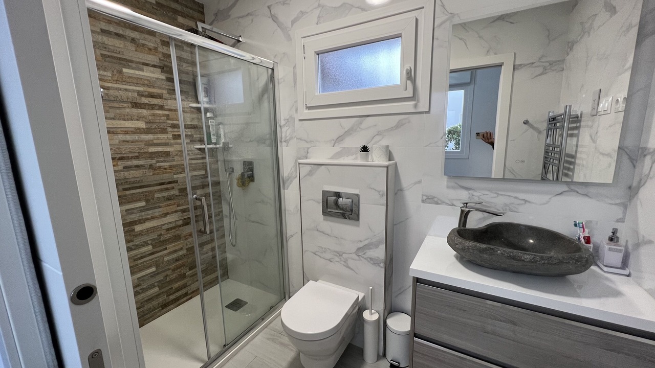 Photo of Bathroom in Sayalonga
