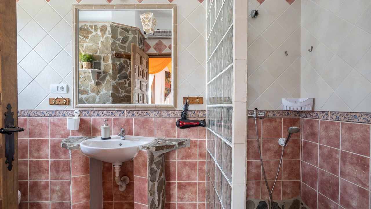 Photo of Bathroom in Sayalonga