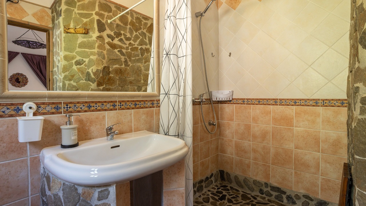 Photo of Bathroom in Sayalonga
