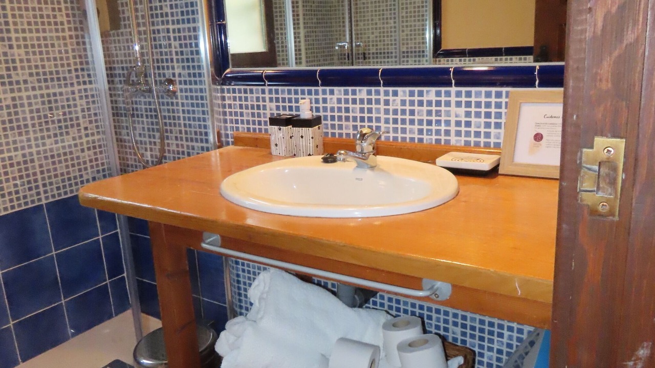 Photo of Bathroom in Hoyos del Espino