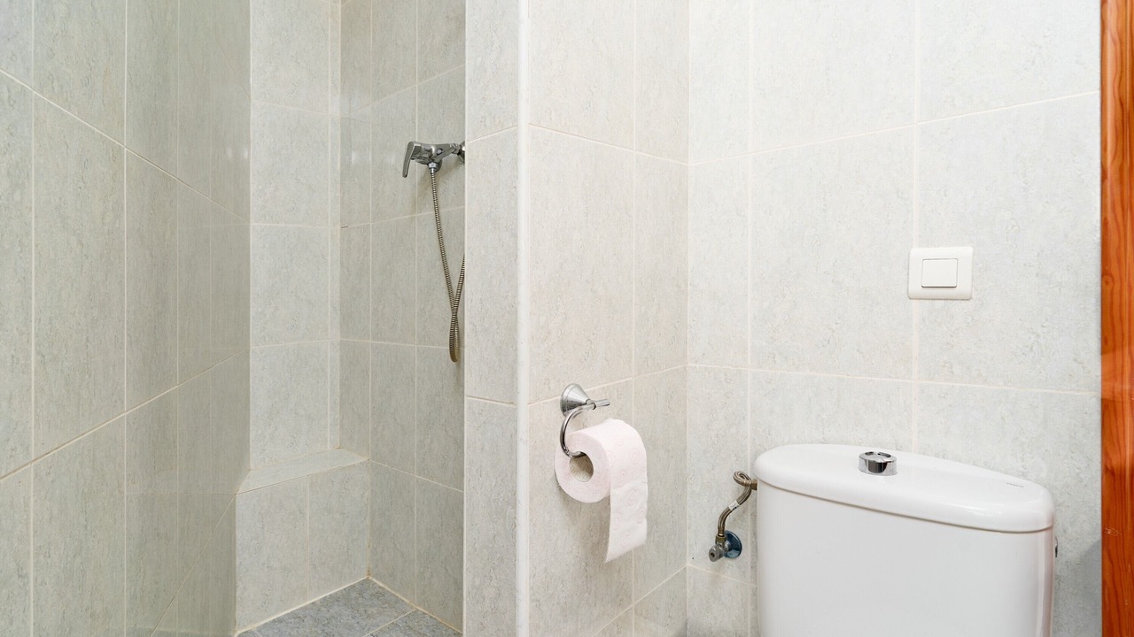 Photo of Bathroom in Arenas