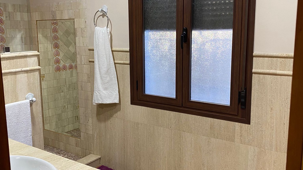 Photo of Bathroom in Baena