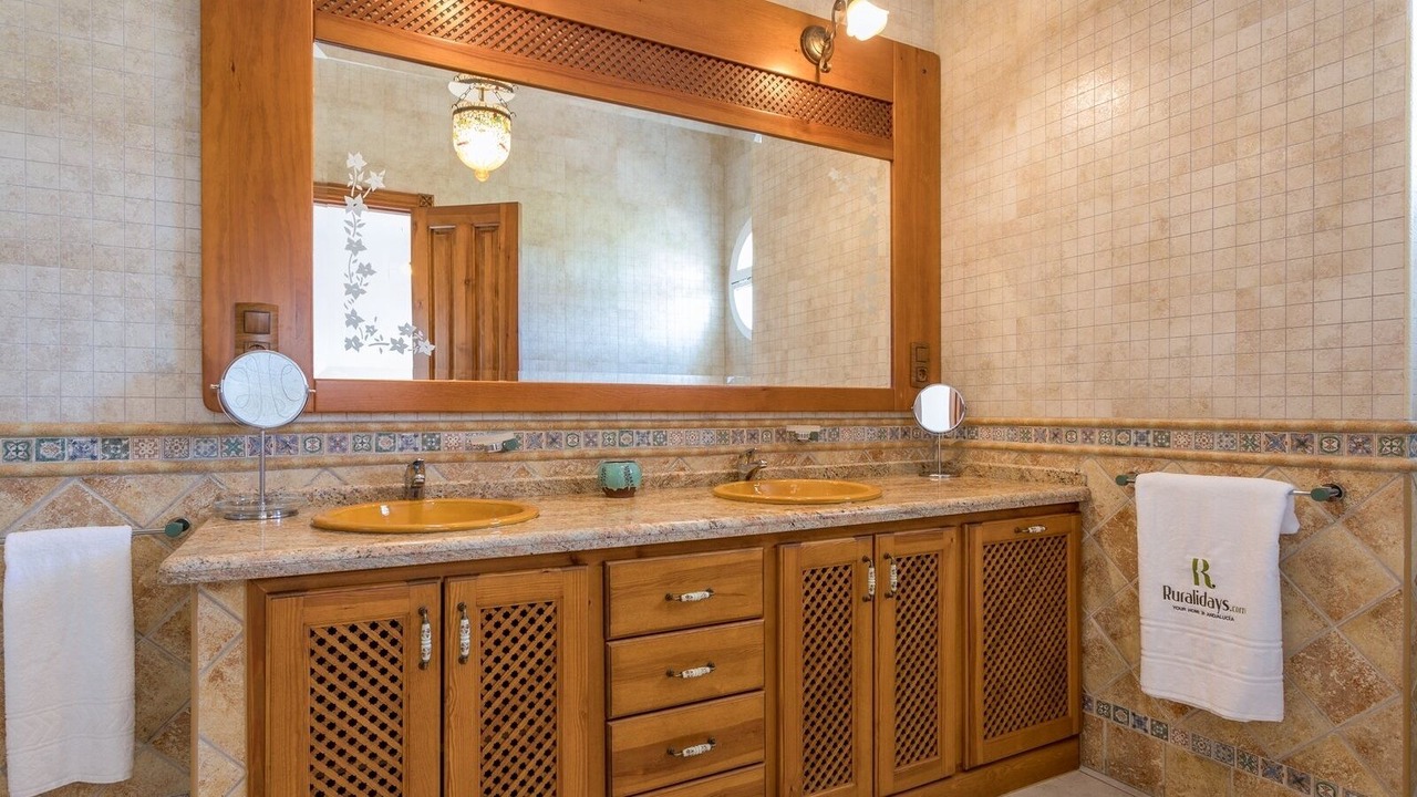 Photo of Bathroom in Casarabonela