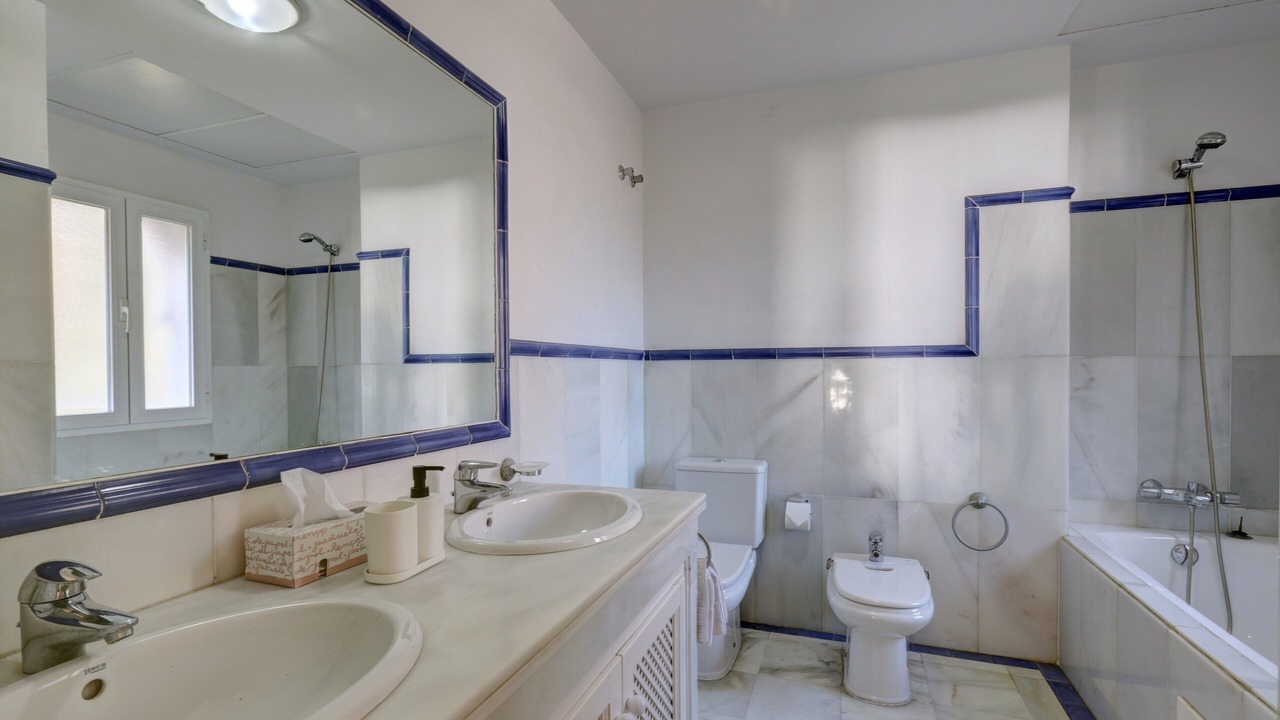Photo of Bathroom in Bahia de Casares