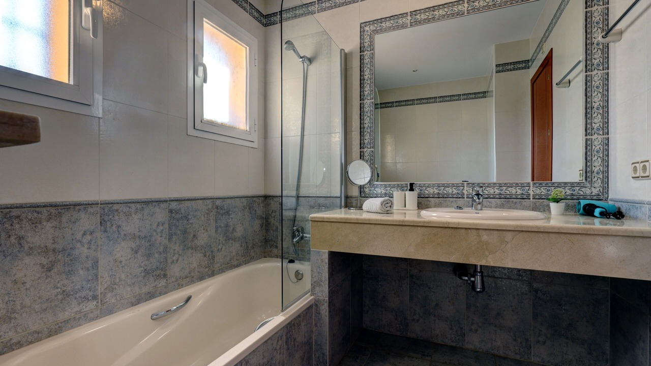 Photo of Bathroom in Casares