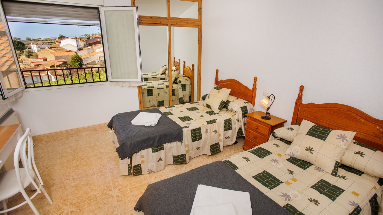 Photo of Bedroom in Ahigal de los Aceiteros