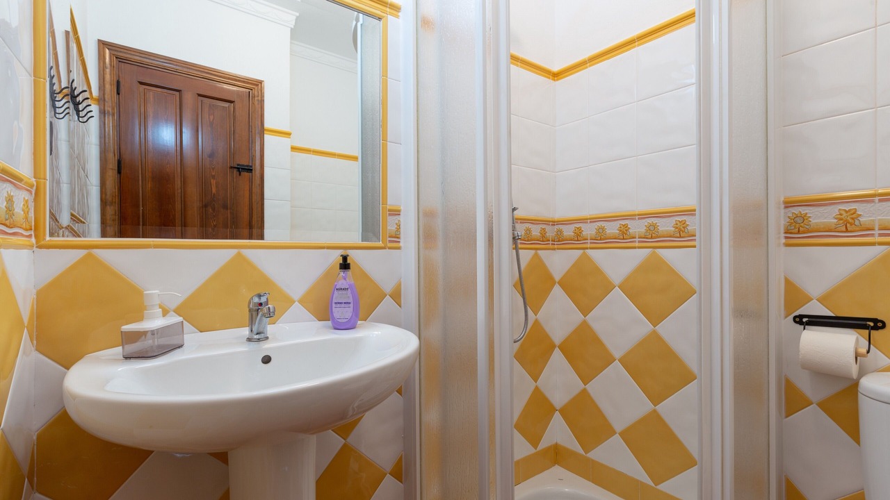 Photo of Bathroom in Montecorto