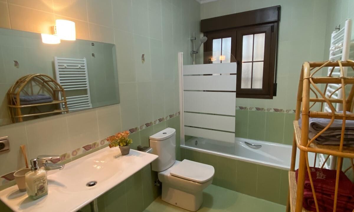 Photo of Bathroom in Casabermeja
