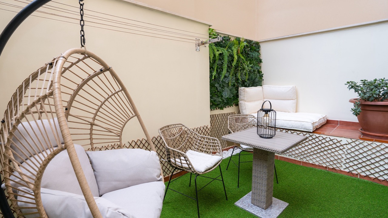 Photo of Patio Balcony in Bailen-Miraflores