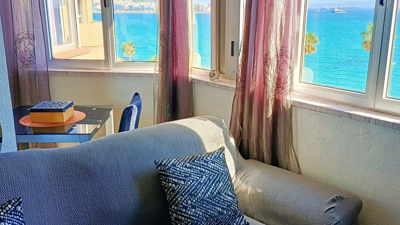 Photo of Livingroom in La Linea de la Concepcion