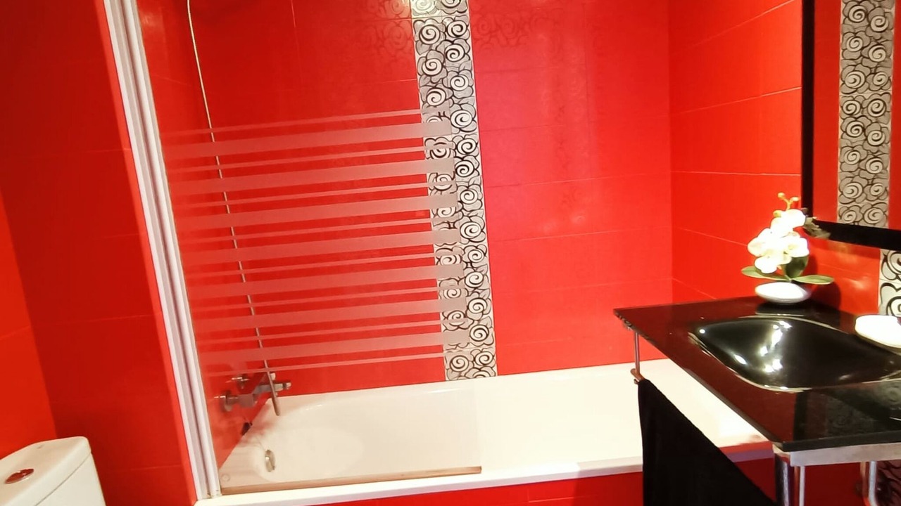 Photo of Bathroom in La Linea de la Concepcion