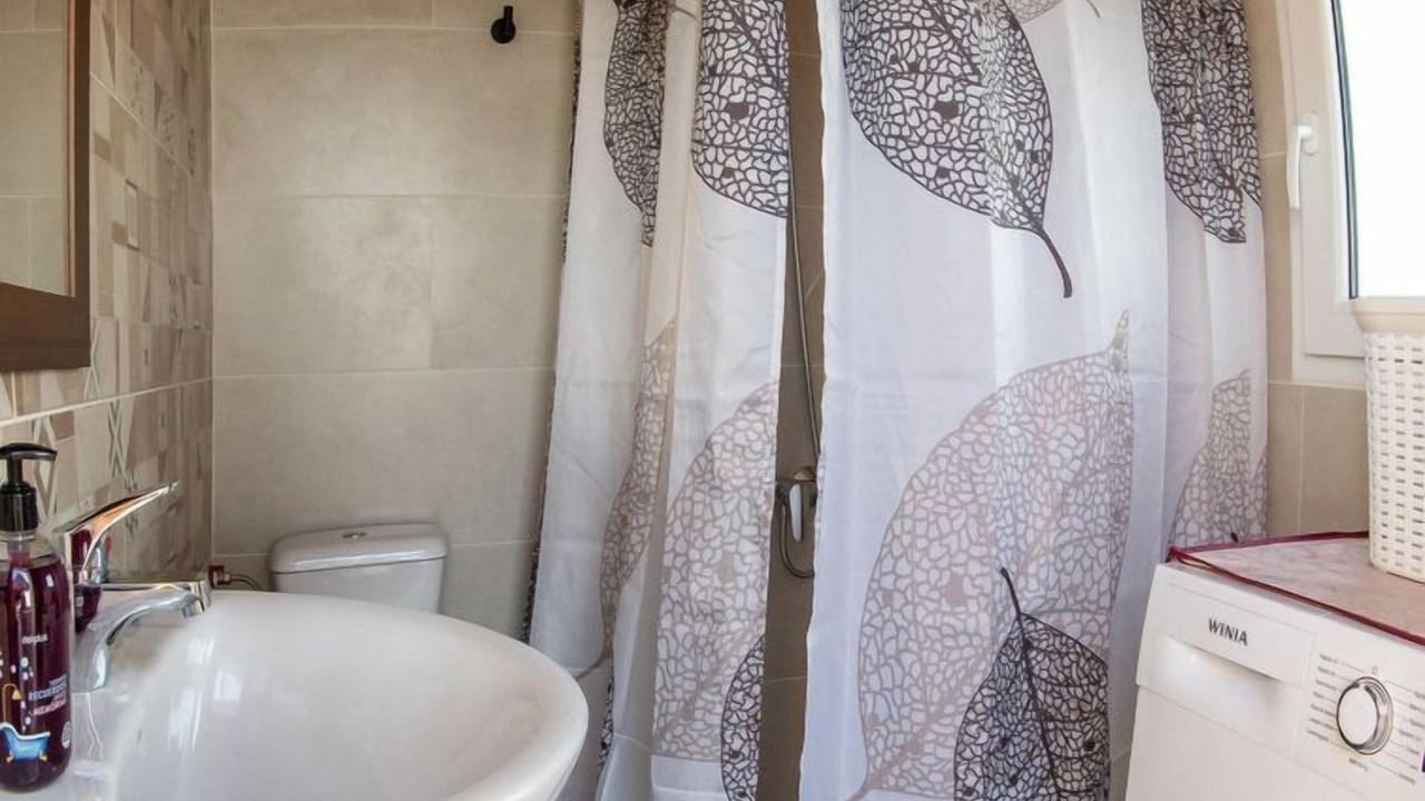 Photo of Bathroom in Cabra