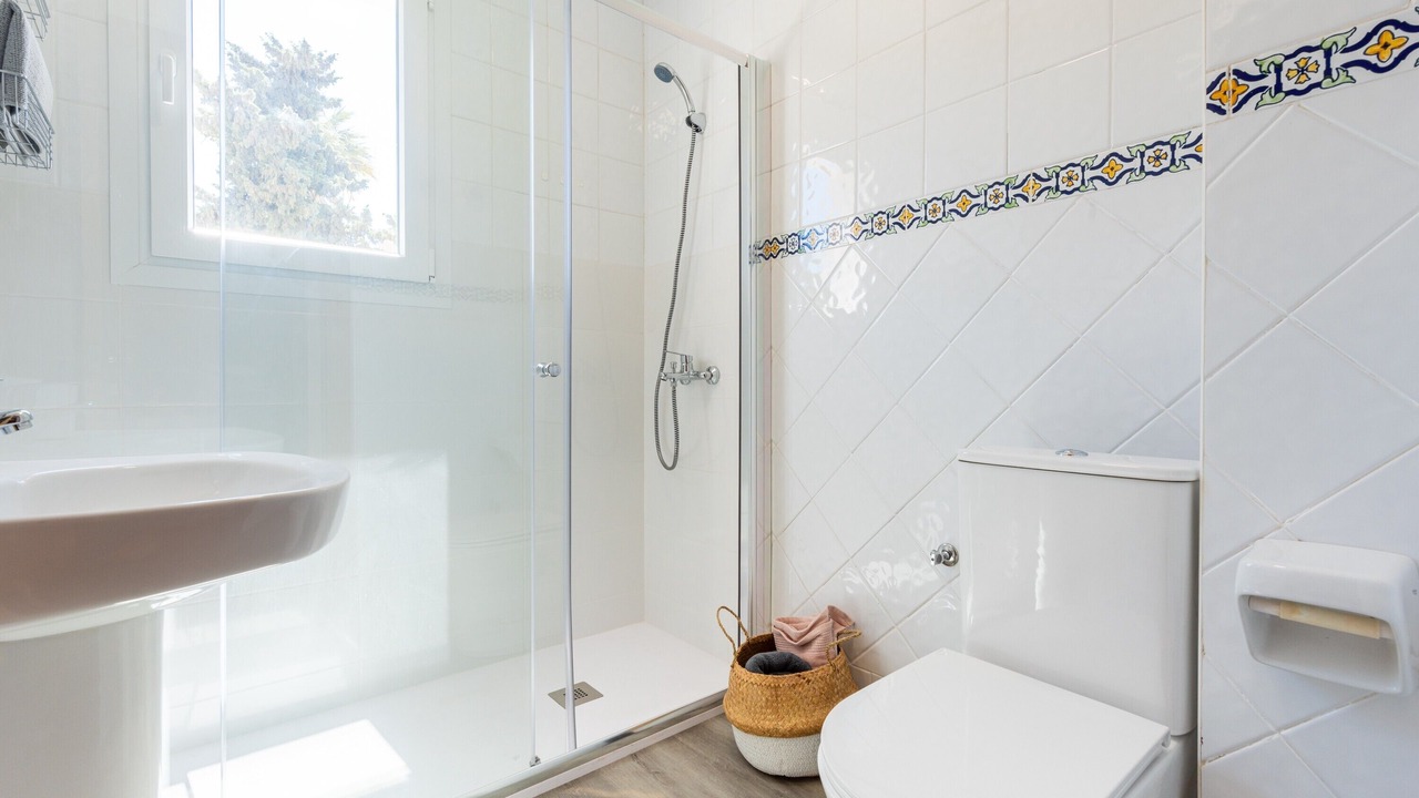 Photo of Bathroom in Miramar