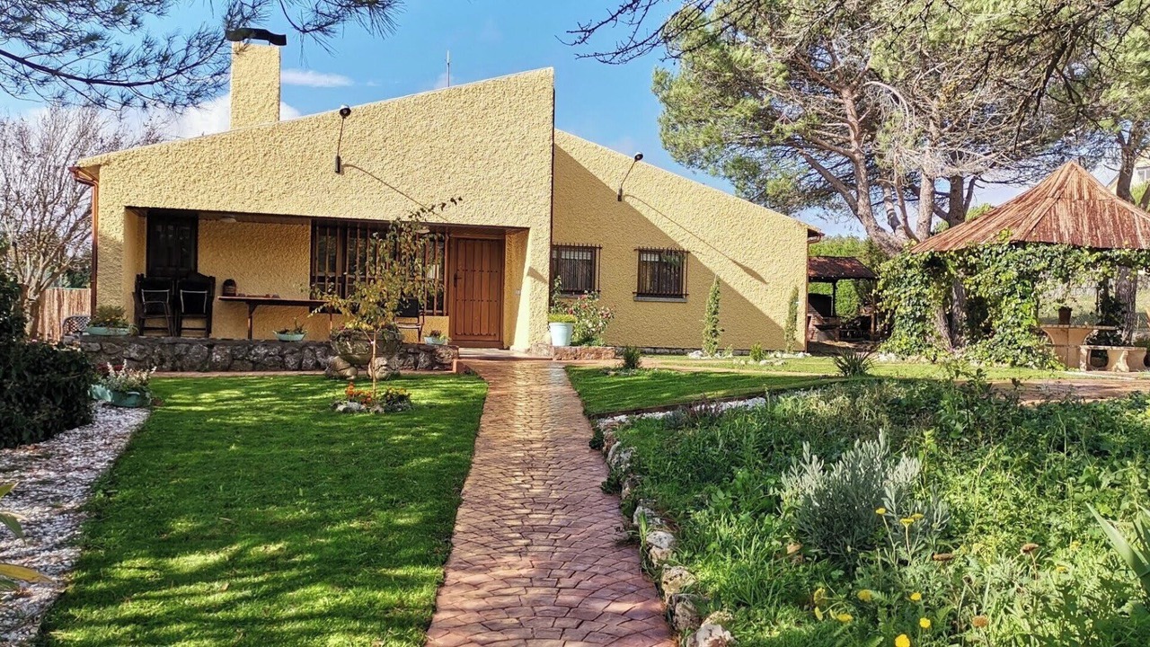 Photo of Outdoor in Los Angeles de San Rafael