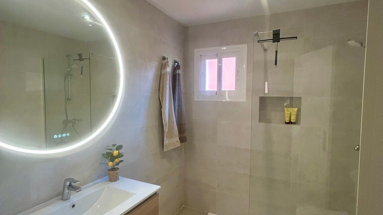 Photo of Bathroom in Urbanizacion Puerto de Estepona